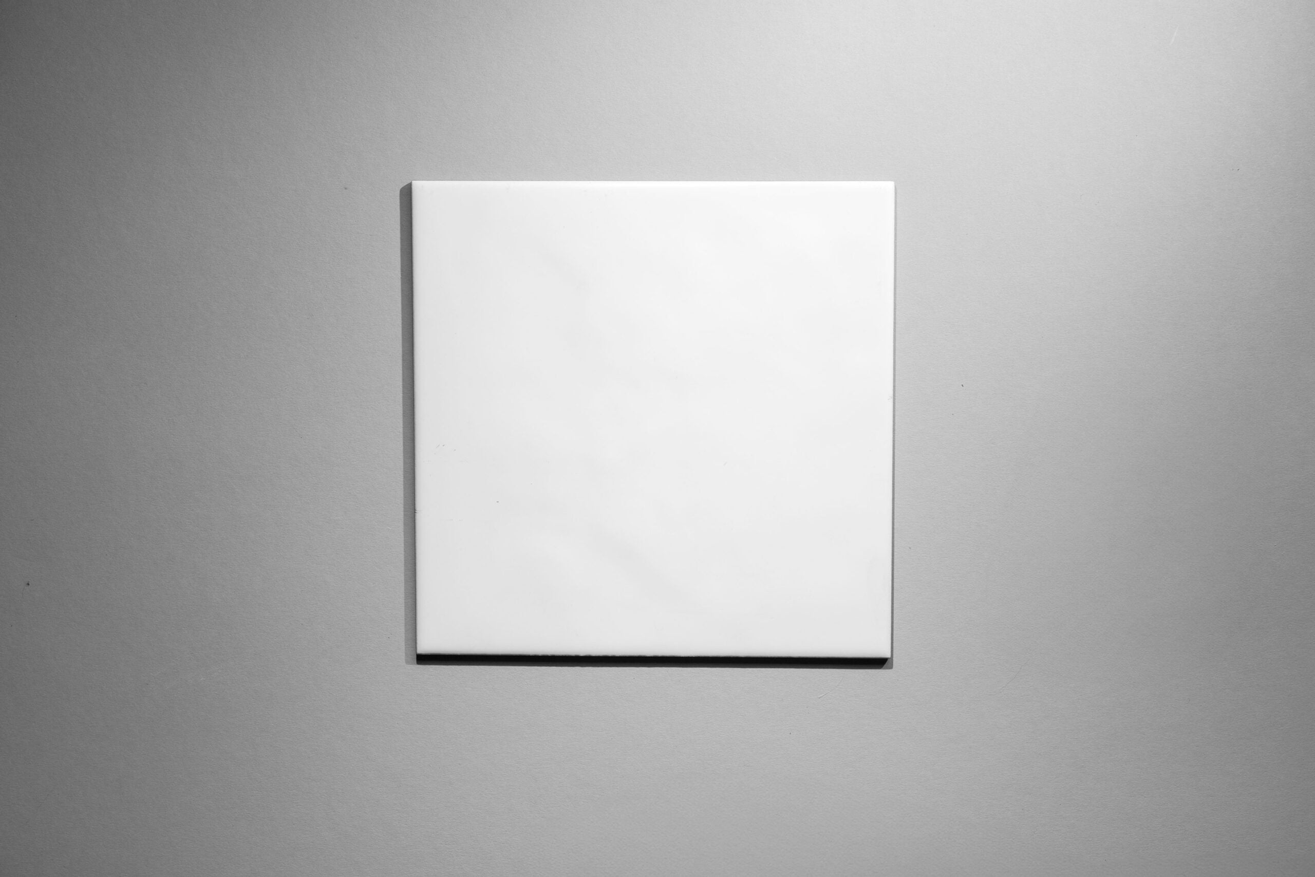 Vit Blank 20×20 Vågig